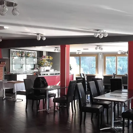 Le Relais De Monti 2* Menton