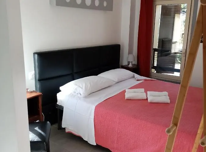 Le Relais De Monti 2* Menton
